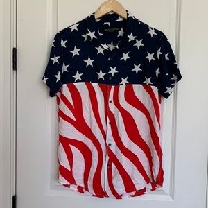 Free Planet Men’s American Flag Shirt Red/Blue M